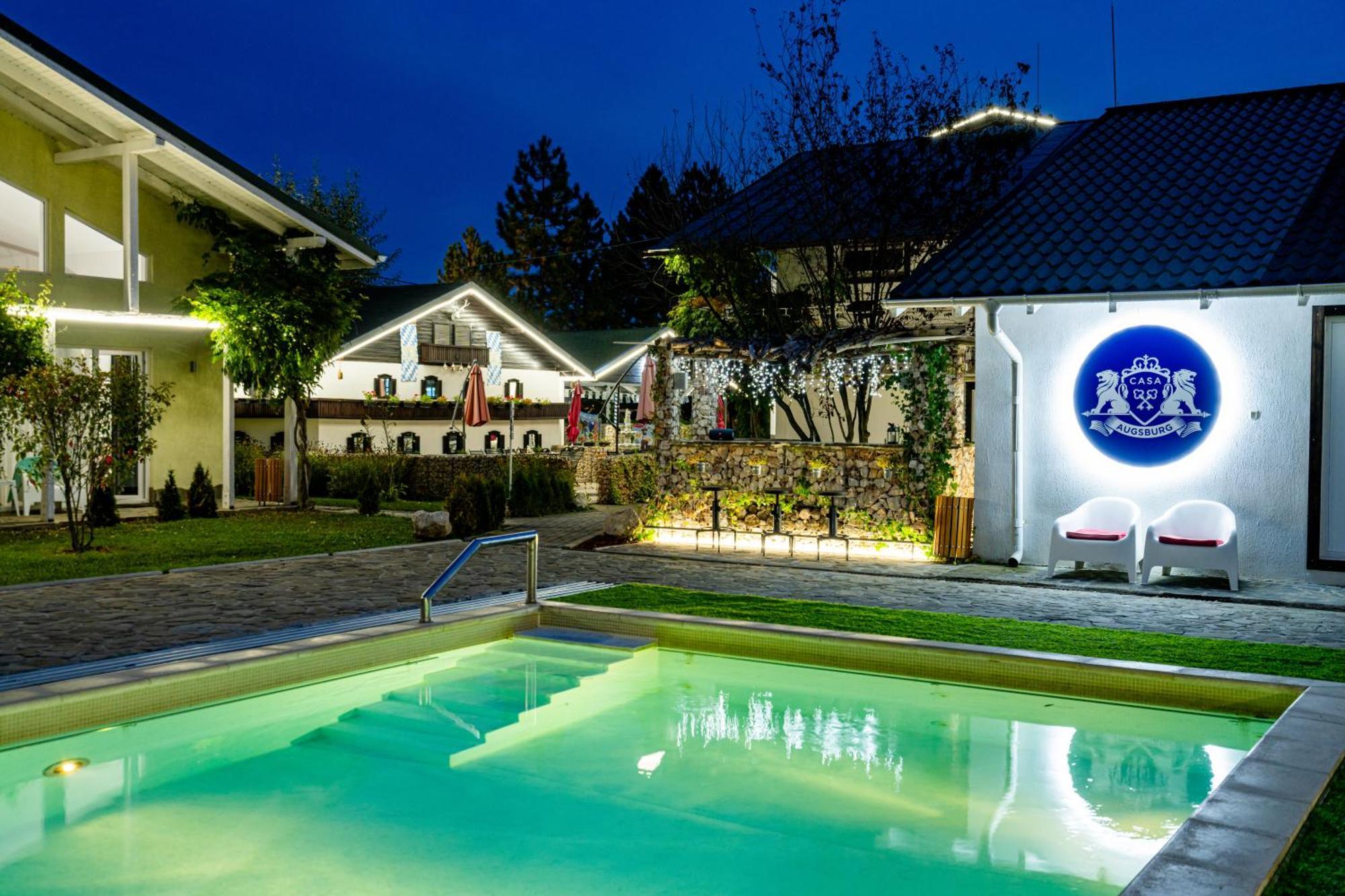 Casa Augsburg Hotell Băneşti Exteriör bild